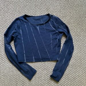 A74 Lululemon Wunder Train Cropped Long Sleeve Shirt Sun Bleached Wash Navy 6